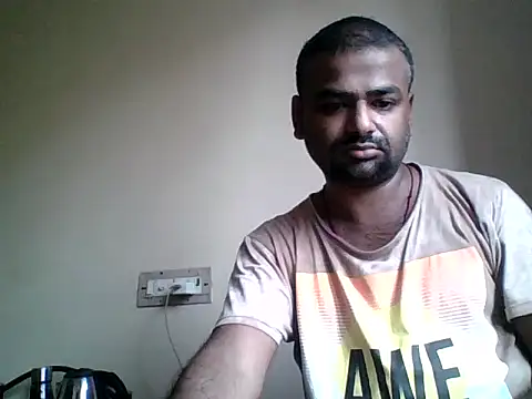 sree4143 online show from December 5, 2025, 9:51 am