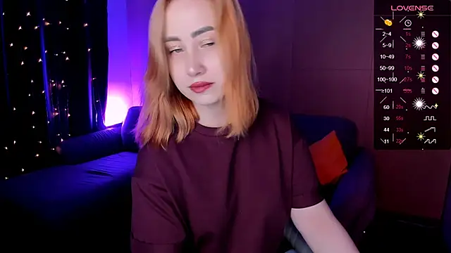 Snapshot of deboramoore chatting on May 17, 2026, 6:11 am deboramoore online show from May 17, 2026, 6:11 am