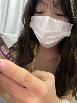 cute-yay online show from January 14, 2026, 3:34 am