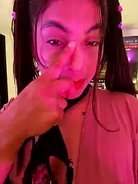 Fox Roxxan online show from April 12, 2026, 3:11 am