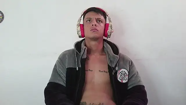 andrewcoopper1 online show from March 10, 2026, 2:00 pm