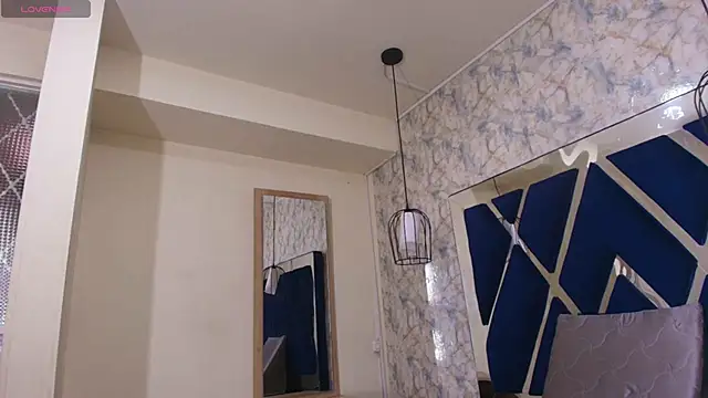 Snapshot of Luciifeer_ chatting on November 28, 2025, 6:32 pm Luciifeer online show from November 28, 2025, 6:32 pm