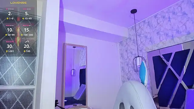 Luciifeer  online show from April 11, 2026, 7:07 pm