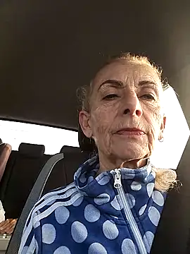 Snapshot of clarabell4 chatting on February 9, 2026, 7:45 am clarabell4 online show from February 9, 2026, 7:45 am