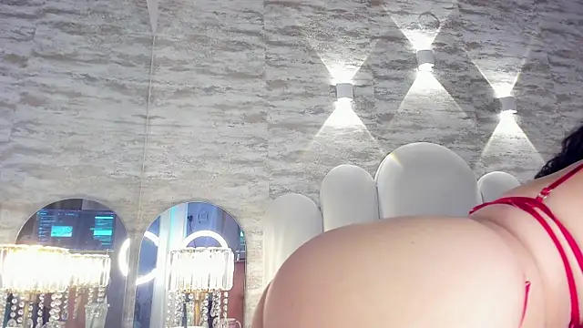Snapshot of Yassy_vazquez chatting on September 22, 2025, 7:38 pm Yassy vazquez online show from September 22, 2025, 7:38 pm