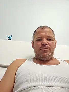 Snapshot of cubanitofeliz40 chatting on March 5, 2026, 12:23 pm cubanitofeliz40 online show from March 5, 2026, 12:23 pm