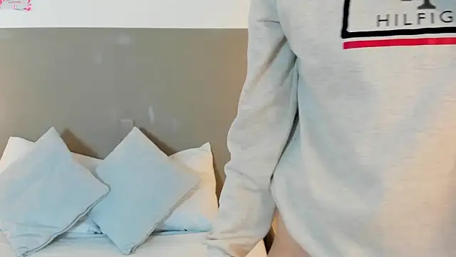 emma fhox online show from October 8, 2025, 2:20 am