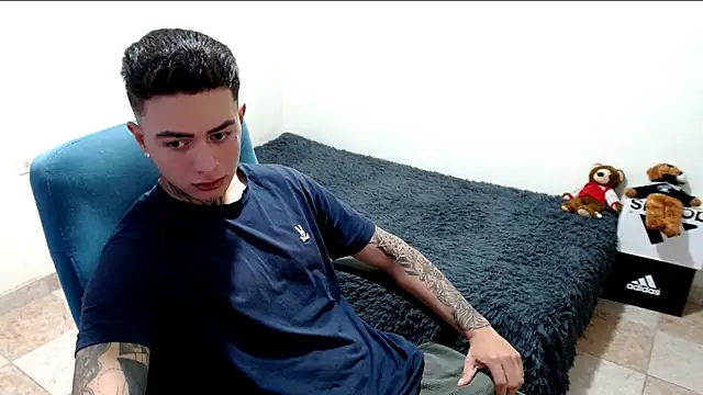 santii ss online show from October 26, 2025, 4:24 pm