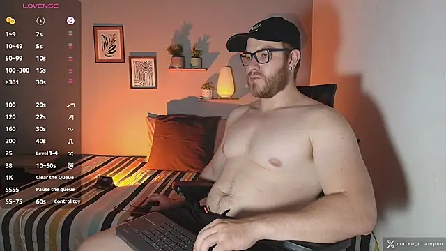 Snapshot of mateo_ocampo chatting on October 31, 2025, 8:21 pm mateo ocampo online show from October 31, 2025, 8:21 pm