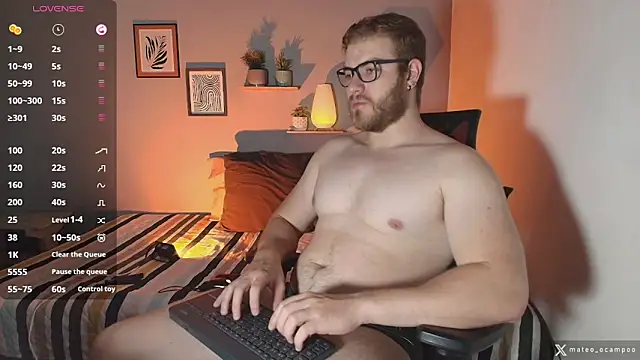 Snapshot of mateo_ocampo chatting on November 5, 2025, 8:20 pm mateo ocampo online show from November 5, 2025, 8:20 pm