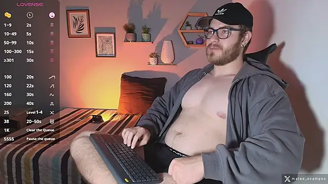 Snapshot of mateo_ocampo chatting on November 27, 2025, 8:11 pm mateo ocampo online show from November 27, 2025, 8:11 pm