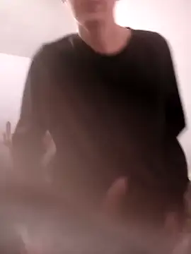 EddyyStyles online show from December 18, 2025, 5:13 am