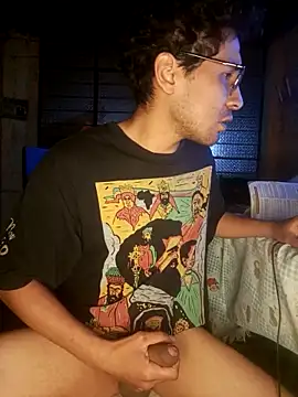 LecheDeSoya666 online show from November 10, 2025, 1:37 am