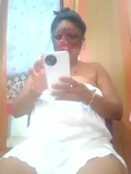 boosypussy online show from April 8, 2026, 7:52 am