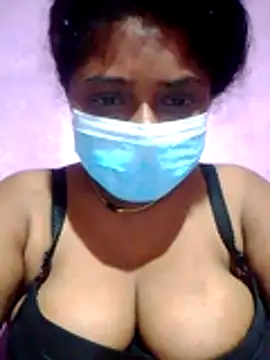 Snapshot of boosypussy chatting on May 17, 2026, 3:30 pm boosypussy online show from May 17, 2026, 3:30 pm
