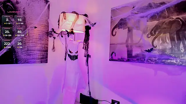 chelssy7 online show from November 2, 2025, 3:42 am