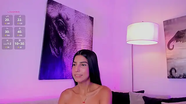 chelssy7 online show from November 4, 2025, 3:38 am