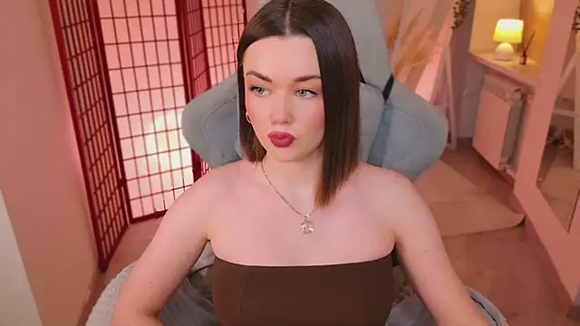 AvaFlower online show from January 12, 2026, 2:55 pm