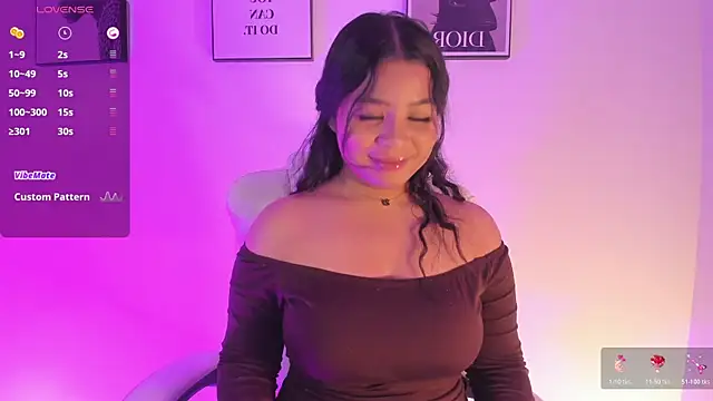 Snapshot of LizzyPonce chatting on October 24, 2025, 7:38 am LizzyPonce online show from October 24, 2025, 7:38 am