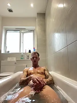 HotMale6pack online show from December 21, 2025, 2:02 pm