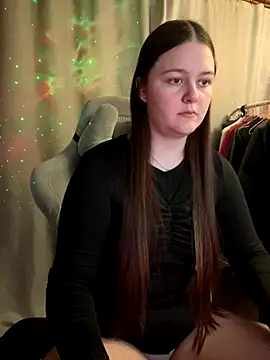 Snapshot of Cuty_Kitty chatting on December 16, 2025, 11:21 pm Cuty Kitty online show from December 16, 2025, 11:21 pm