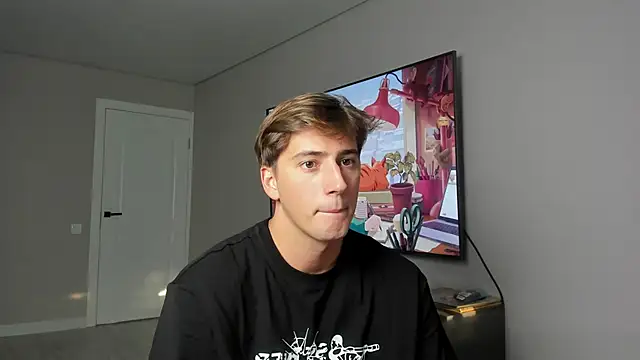 Snapshot of DaniHort chatting on January 8, 2026, 11:12 am DaniHort online show from January 8, 2026, 11:12 am