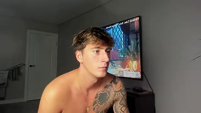 Snapshot of DaniHort chatting on January 10, 2026, 12:40 pm DaniHort online show from January 10, 2026, 12:40 pm