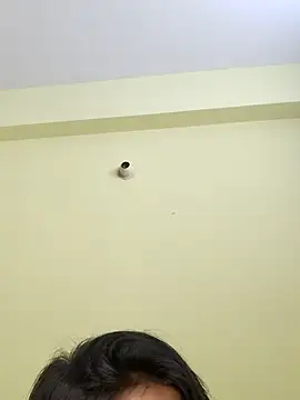 radhika2 online show from November 12, 2025, 7:35 pm