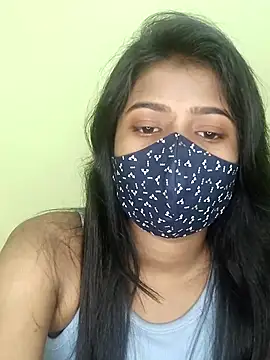 radhika2 online show from November 13, 2025, 8:52 pm