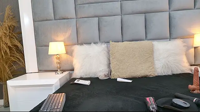 GiaAndretti online show from February 20, 2026, 12:38 pm