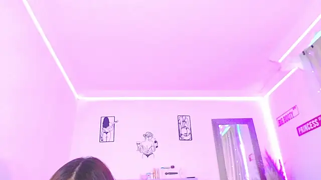 Anna belly online show from April 14, 2026, 12:55 pm