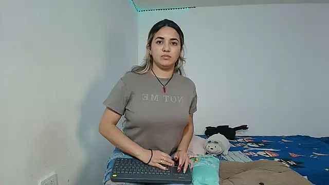 Snapshot of Naughty_Nights_Live chatting on March 5, 2026, 7:10 pm Naughty Nights Live online show from March 5, 2026, 7:10 pm