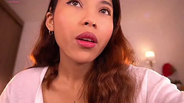 Snapshot of violeth____ chatting on December 22, 2025, 1:08 pm violeth online show from December 22, 2025, 1:08 pm