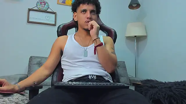 Xfire boy69 online show from January 8, 2026, 3:14 pm