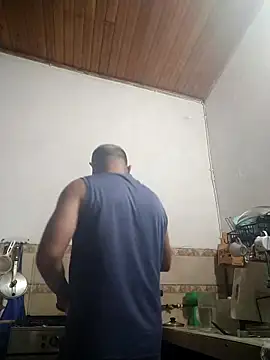 jorge406 online show from April 7, 2026, 11:37 pm