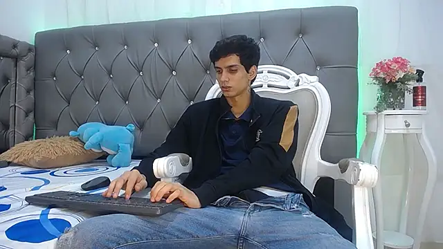 Sebalexis7 online show from October 23, 2025, 2:22 am