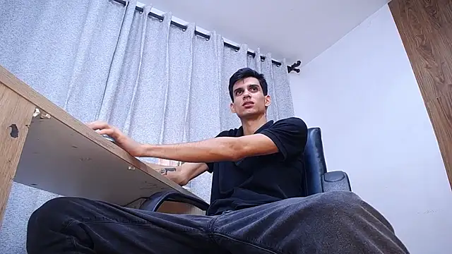 Sebalexis7 online show from November 19, 2025, 3:17 am