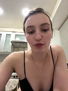 ZariaFlame online show from November 6, 2025, 9:48 pm