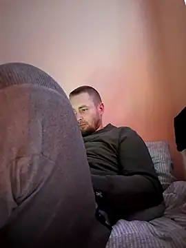 Vladyslav30 online show from February 21, 2026, 11:39 pm