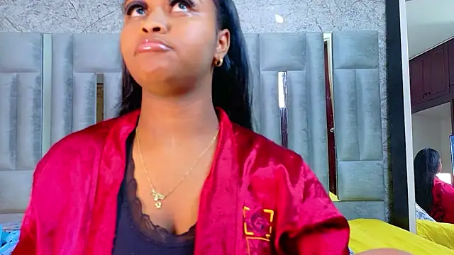 MySugarmoomy online show from July 8, 2026, 7:18 pm