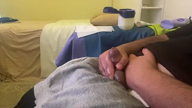 qnawafp online show from February 22, 2026, 6:50 pm