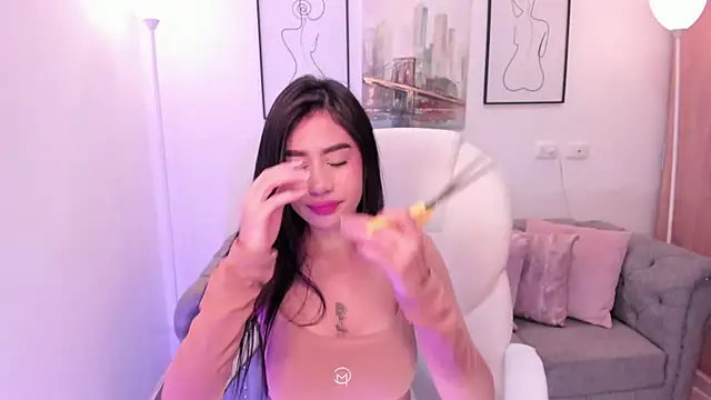 miranda crawfor online show from March 27, 2026, 3:01 am