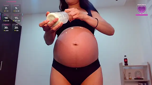 Roxxi 2110 online show from October 1, 2025, 1:00 am