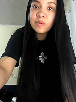 ashleyy20 online show from November 28, 2025, 10:56 pm