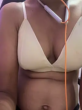 Snapshot of Tamil_Anushya chatting on December 2, 2025, 6:03 pm Tamil Anushya online show from December 2, 2025, 6:03 pm