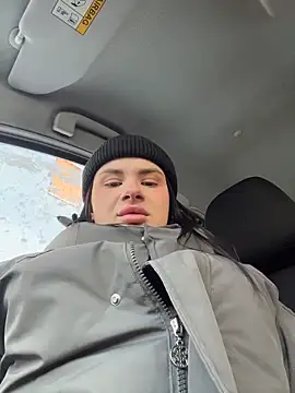 Snapshot of MiraReach chatting on December 21, 2025, 4:08 am MiraReach online show from December 21, 2025, 4:08 am