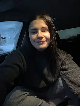 Snapshot of MiraReach chatting on January 10, 2026, 2:35 am MiraReach online show from January 10, 2026, 2:35 am