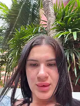 Snapshot of MiraReach chatting on February 24, 2026, 2:09 am MiraReach online show from February 24, 2026, 2:09 am