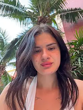 Snapshot of MiraReach chatting on February 27, 2026, 2:33 am MiraReach online show from February 27, 2026, 2:33 am