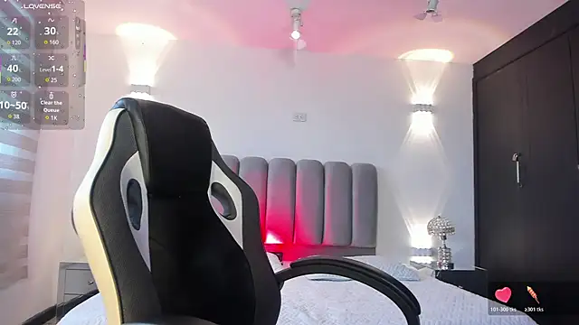 AlliceLover online show from April 1, 2026, 12:39 pm